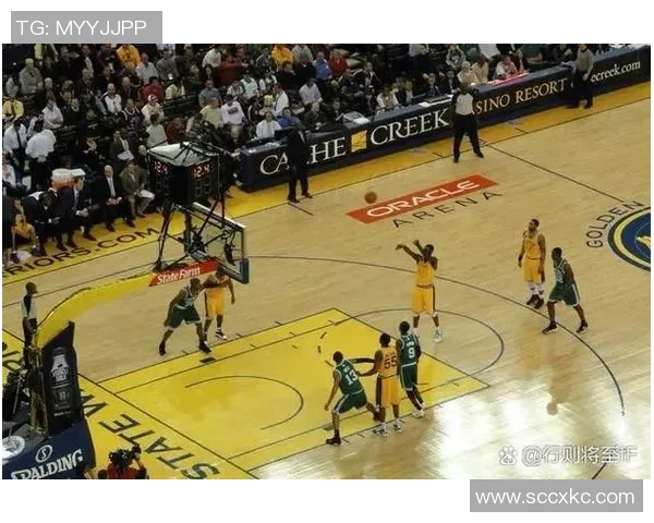 湖人对决快船精彩视频回顾一场篮球盛宴的激烈对抗与精彩瞬间