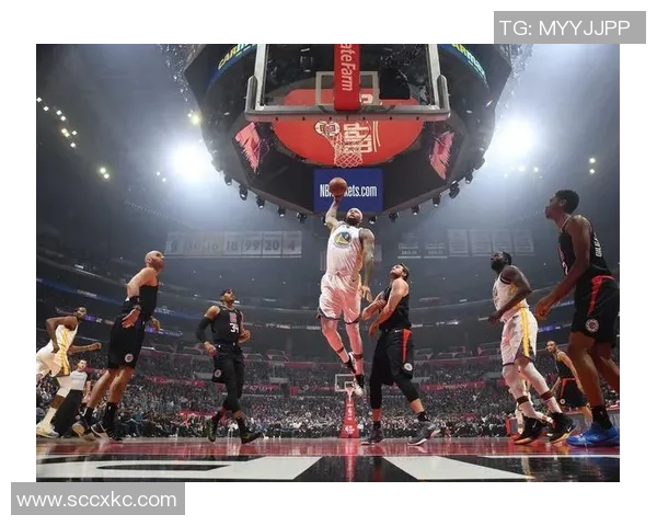 火箭与勇士季后赛实况直播精彩对决整个程回顾与分析